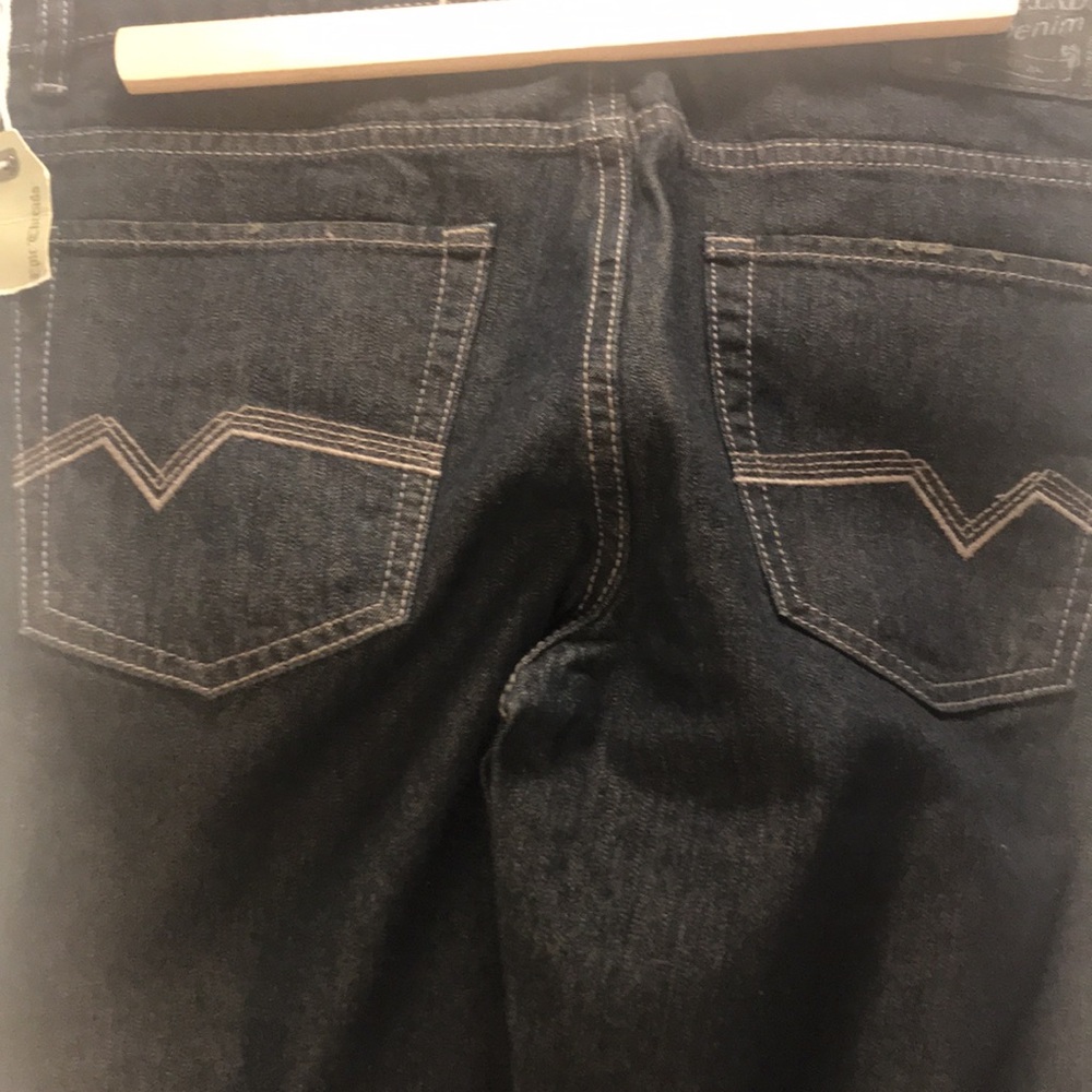 Epic Threads Jeans - Picture 4 of 5